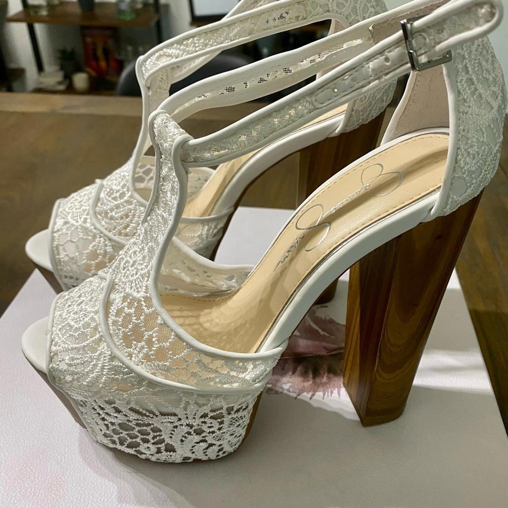 Rare Jessica Simpson Dany Heels Size 7. Perfect Condition